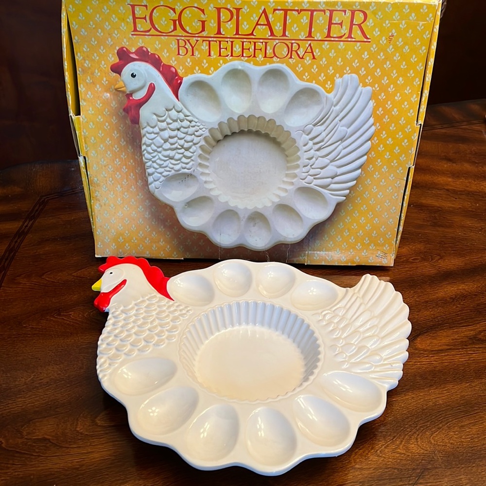 Chicken Egg Platter by Teleflora